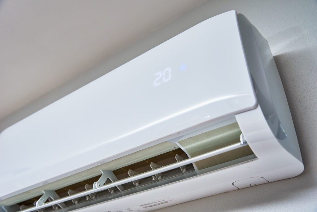Top AC Tips for Keeping Your Home Cool This Summer