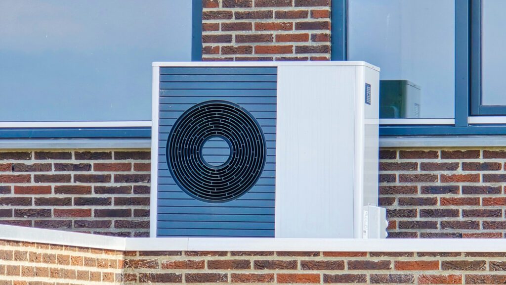 Essential HVAC Maintenance Tips for the Summer Months